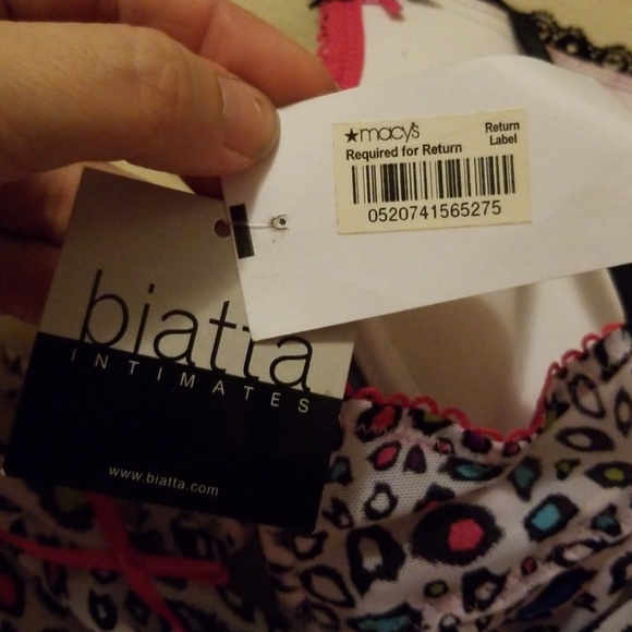 LADIES LINGERIE 36B - Picture 3 of 4